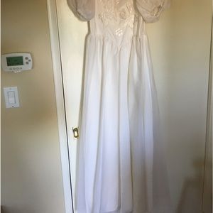 Silk Organza Wedding Dress
Read details in listing